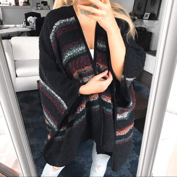 Woven Heart Sweaters - 🆕 WOVEN HEART BLACK STRIPE LOOSE PONCHO!